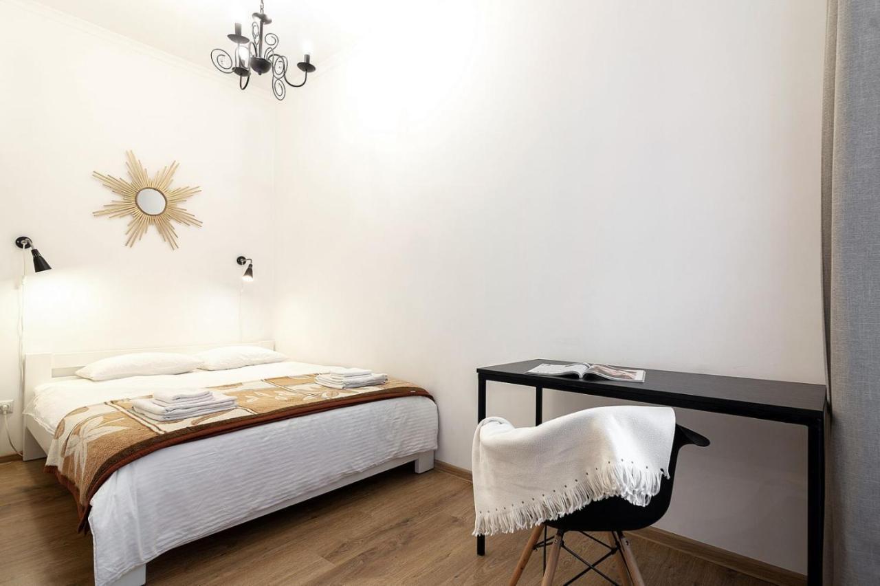 Sweet Home Apartment Львов Экстерьер фото