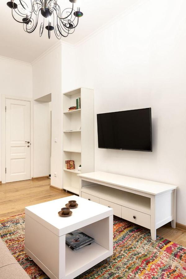 Sweet Home Apartment Львов Экстерьер фото